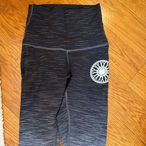 Lululemon x soul cycle black grey and white ombré leggings. Size 2.